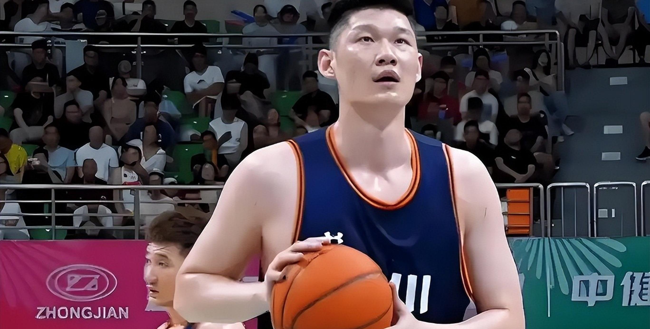 包含四川男篮发布备战花絮；赛前防线松动；欧冠任务艰巨；球探报告显示潜力的词条